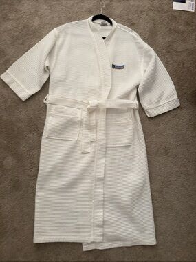 NWOT Royal Caribbean Waffle Robe with Belt Robe